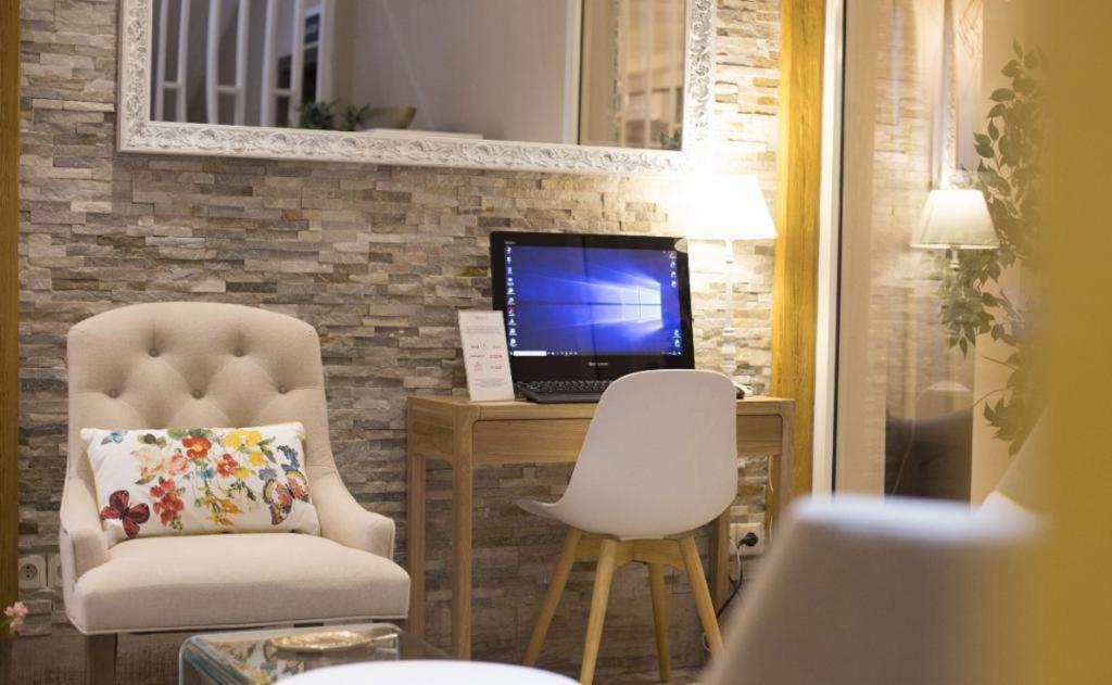 נואקשוט The Best Centric Hotel מראה חיצוני תמונה