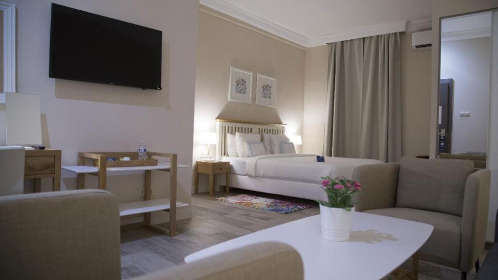 נואקשוט The Best Centric Hotel מראה חיצוני תמונה