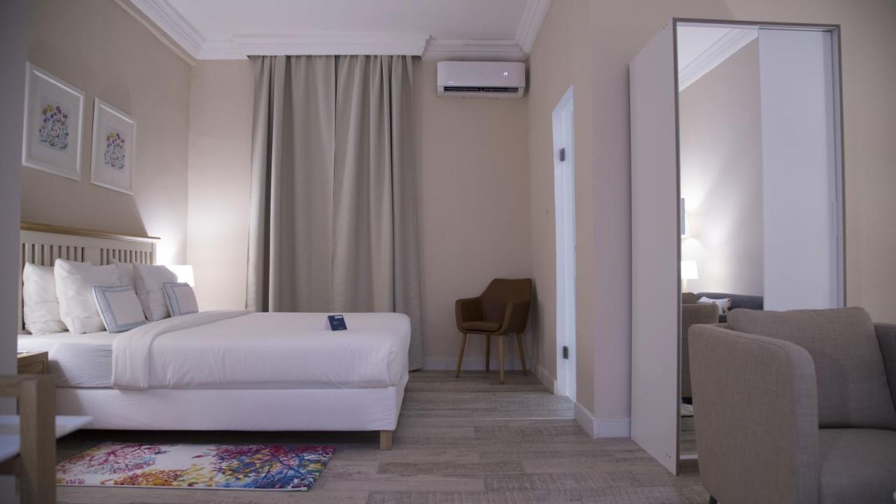 נואקשוט The Best Centric Hotel מראה חיצוני תמונה